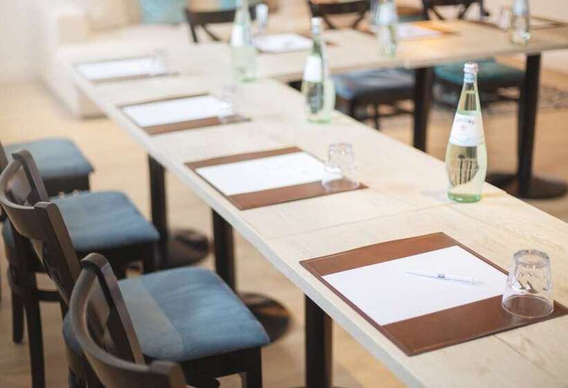 Garner Hotel Hamburg Nord, An Ihg