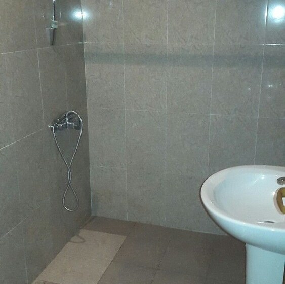 فندق Siro Kenats