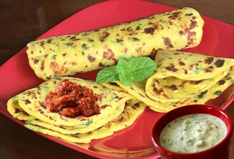 هتل Ten Square, India