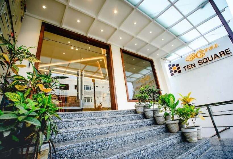 هتل Ten Square, India