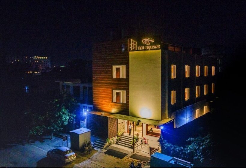 هتل Ten Square, India