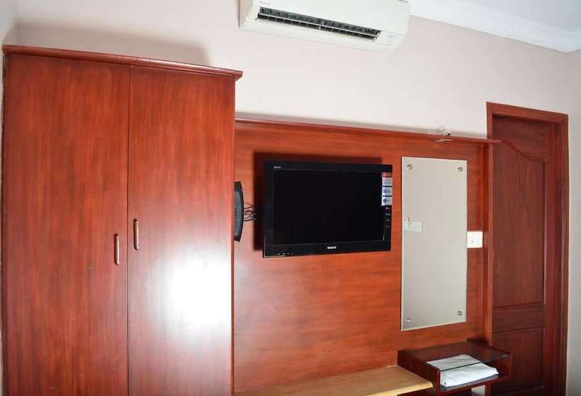 هتل The Mount Regency