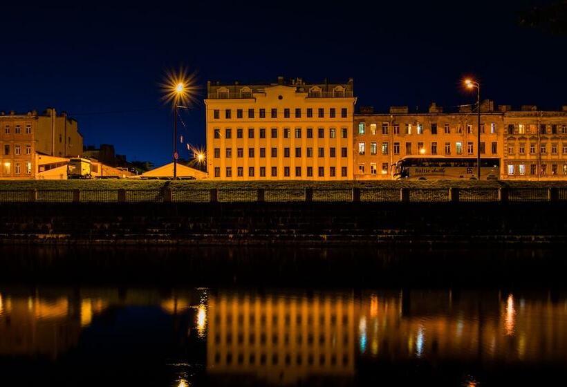 בית מלון כפרי Verona