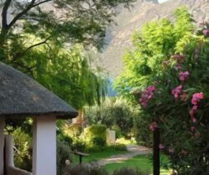 بنسيون 20 On Church