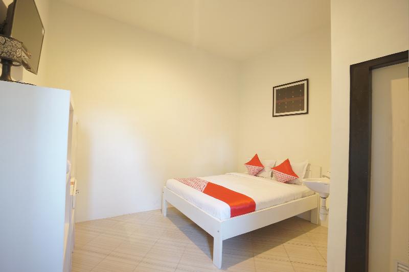 ペンション Cajoma Guesthouse By Oyo Rooms