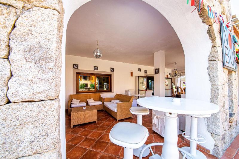 بنسيون Il Faro Di Molara