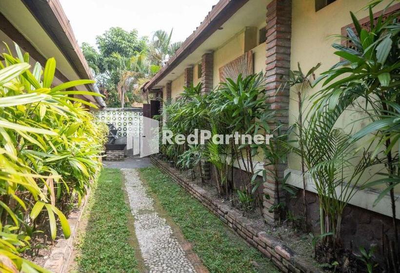 펜션 Monginsidi Guest House Syariah Malioboro Yogyakarta Mitra Reddoorz