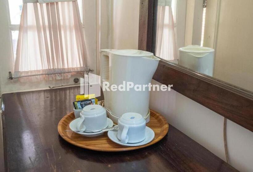 Пансион Monginsidi Guest House Syariah Malioboro Yogyakarta Mitra Reddoorz