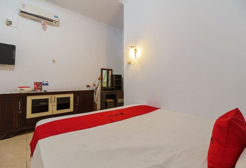 بنسيون Reddoorz Near Jalan Mayjen Sutoyo Bengkulu