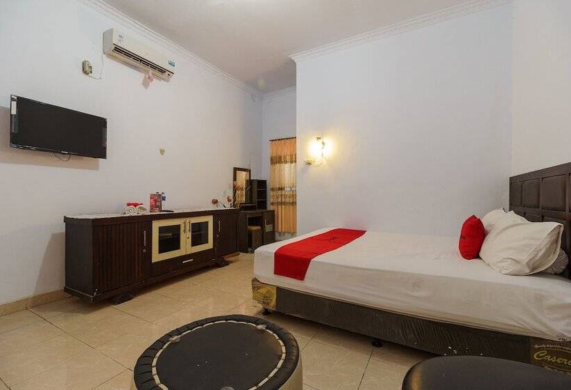 بنسيون Reddoorz Near Jalan Mayjen Sutoyo Bengkulu