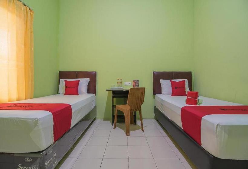 ペンション Reddoorz Near Kampus Ump Purwokerto