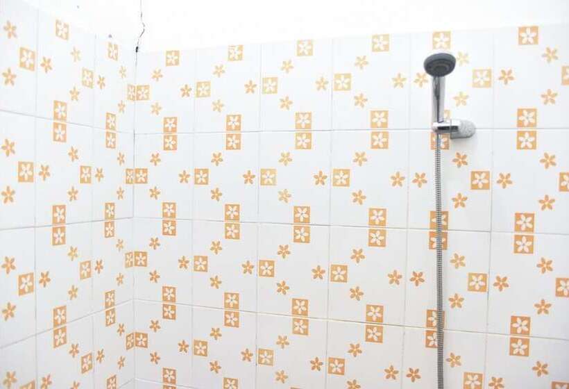 膳宿费 Reddoorz @ Pettarani Square