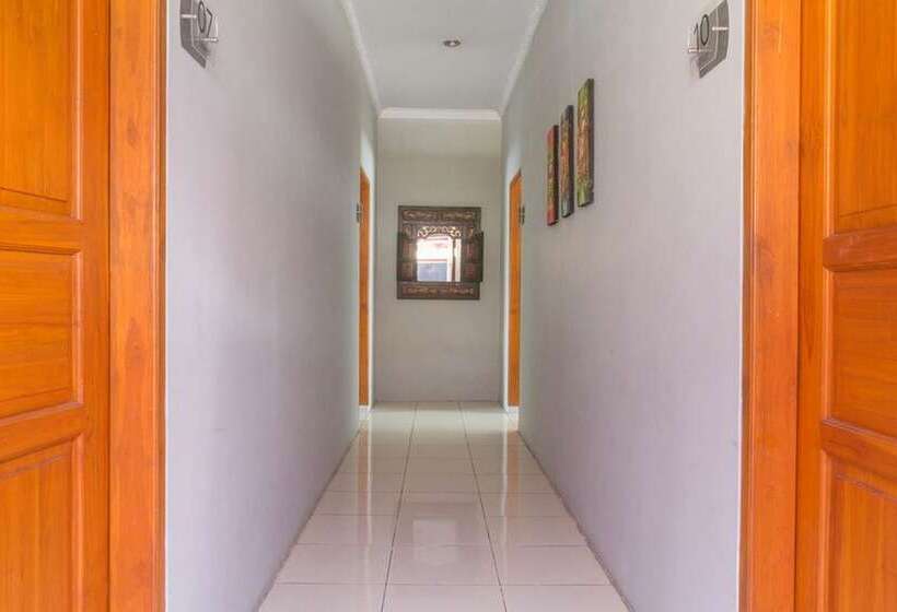 펜션 Reddoorz Plus @ Otista Garut