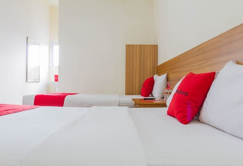 膳宿费 Reddoorz Plus @ Surapati 2