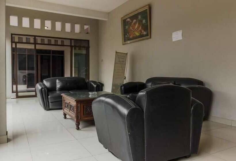 膳宿费 Reddoorz Syariah Near Taman Air Mancur Bogor