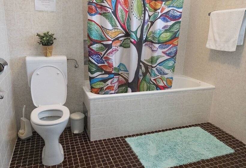 Prime Rooms Vienna   Hostel