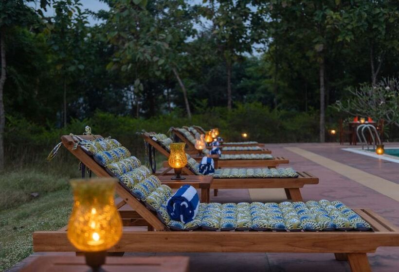 Soulacia Hotel And Resort