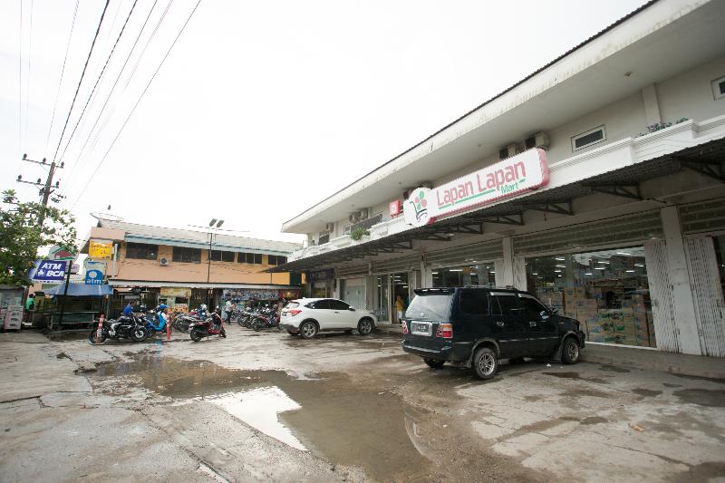 הוסטל Lapan Lapan By Oyo Rooms