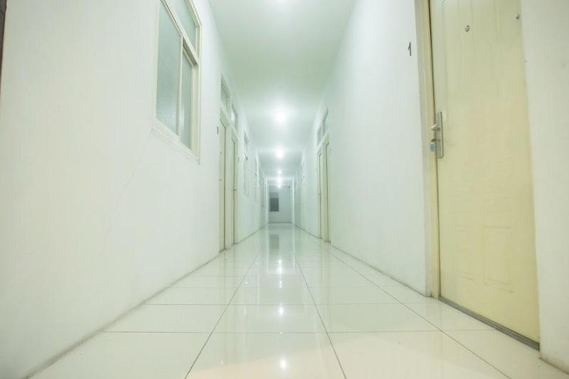 הוסטל Lapan Lapan By Oyo Rooms