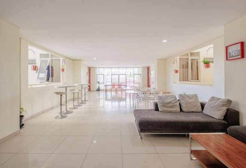 ユースホステル Micasa Residence By Oyo Rooms