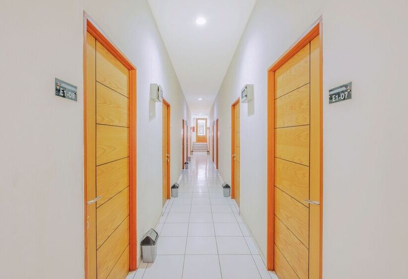 ユースホステル Micasa Residence By Oyo Rooms