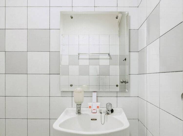 ユースホステル Micasa Residence By Oyo Rooms