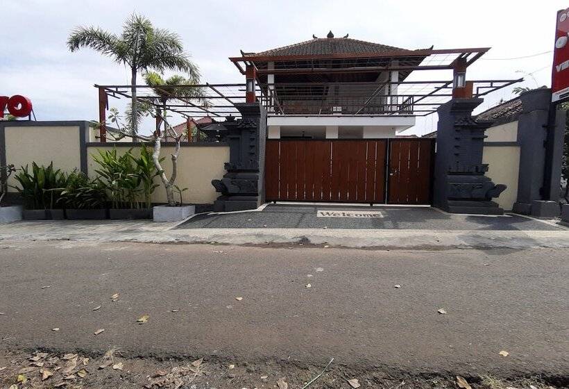 הוסטל Villa Sari By Oyo Rooms