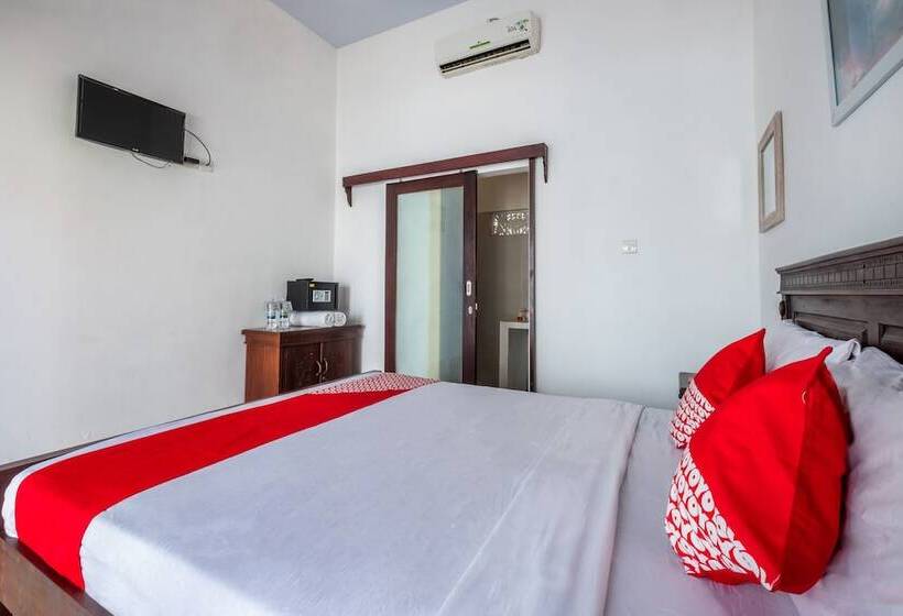 הוסטל Villa Sari By Oyo Rooms