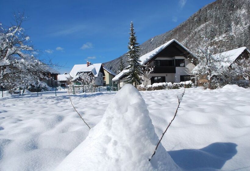 Apartments Trata Trata Resort