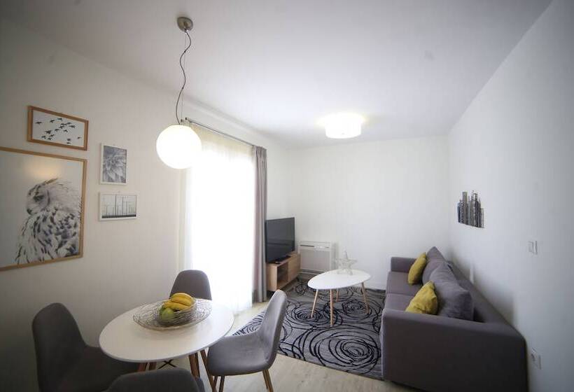 Athens Morum City Apartments