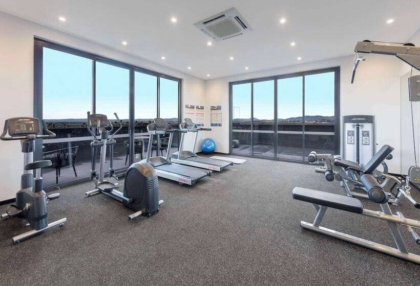 Avani Melbourne Box Hill Residences