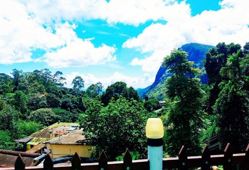 Bed and Breakfast Ella Floating View