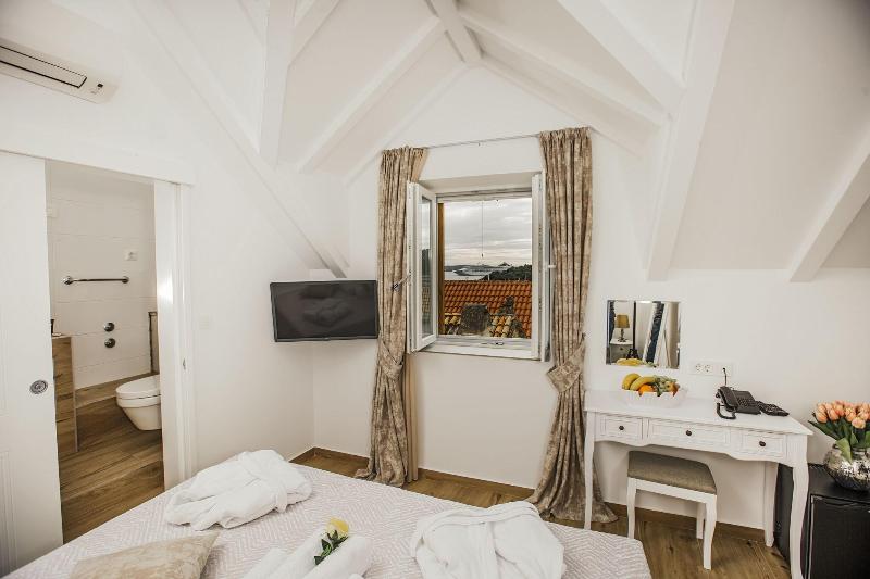 住宿加早餐  Heritage Hotel Dea Hvar