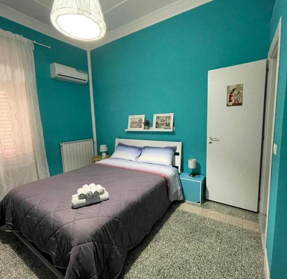 تختخواب و صبحانه Jennys Place