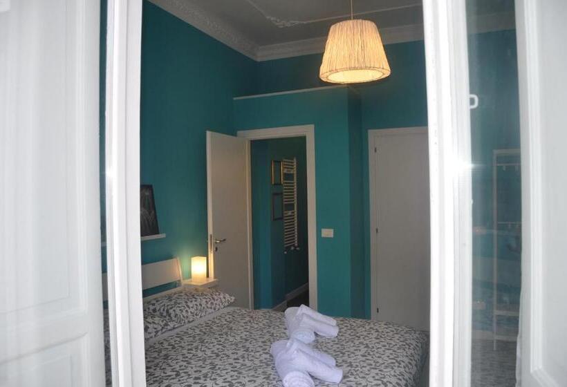 تختخواب و صبحانه Jennys Place