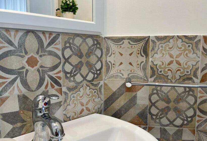 住宿加早餐  Liberty Palace