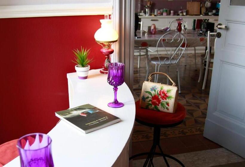 مبيت وإفطار Maison Decò