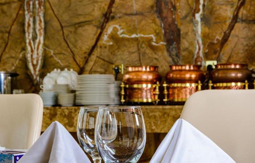 Bristol Hotel Salalah