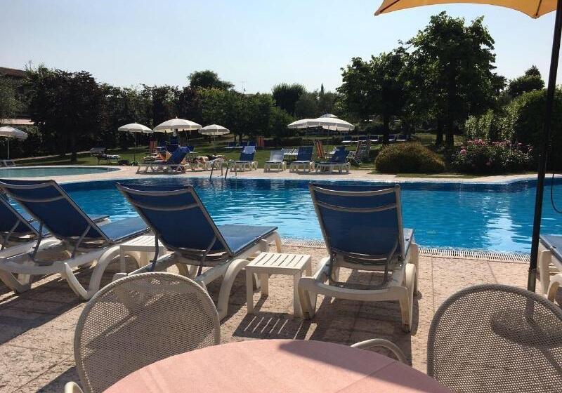 客栈  Parc Hotel Casa Mia