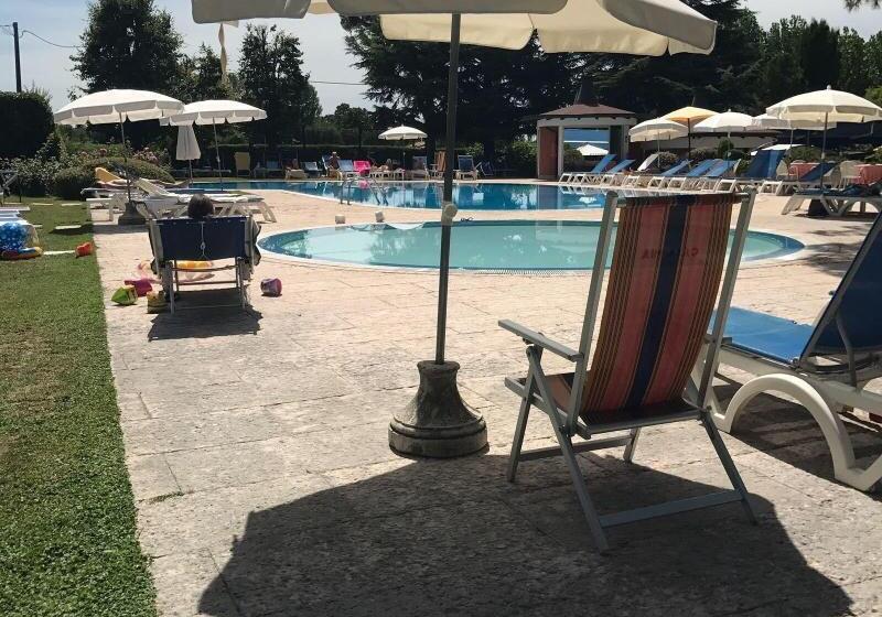 客栈  Parc Hotel Casa Mia