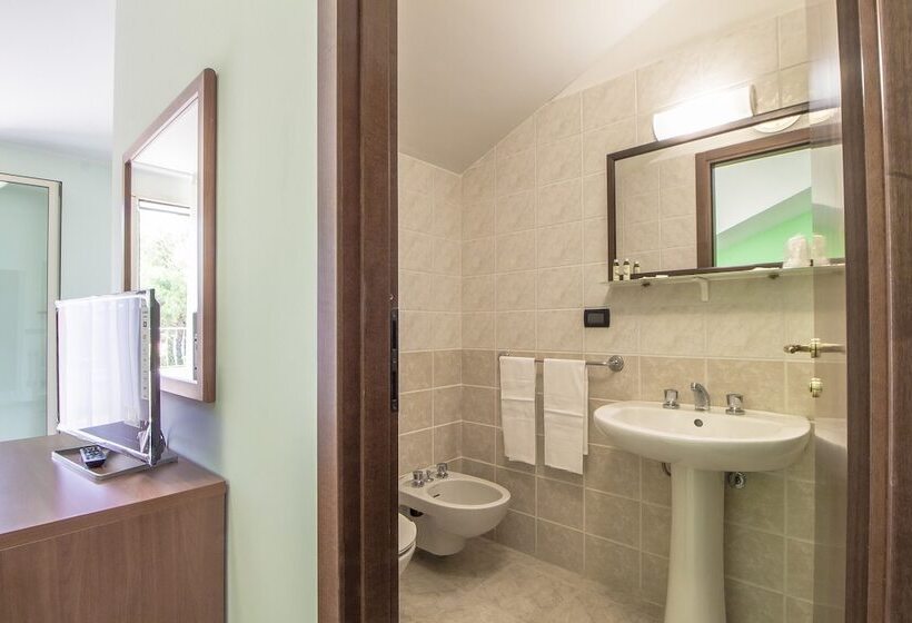 客栈 Poggio Active