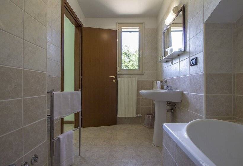 客栈 Poggio Active