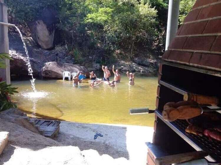 호스텔 Pousada Moinho D água