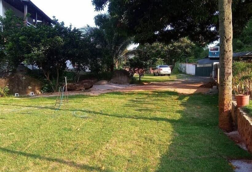 호스텔 Pousada Moinho D água