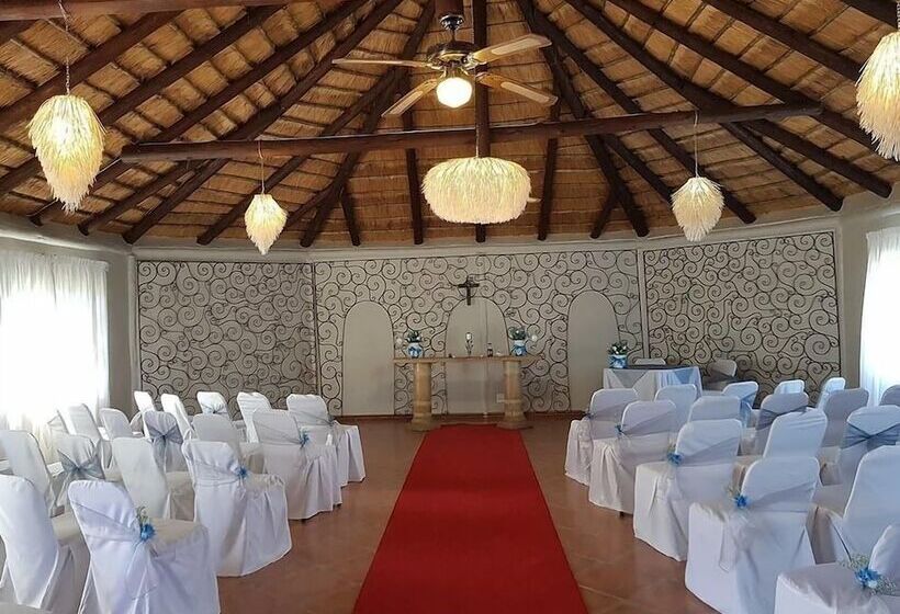 בית מלון כפרי African Rest Lodge