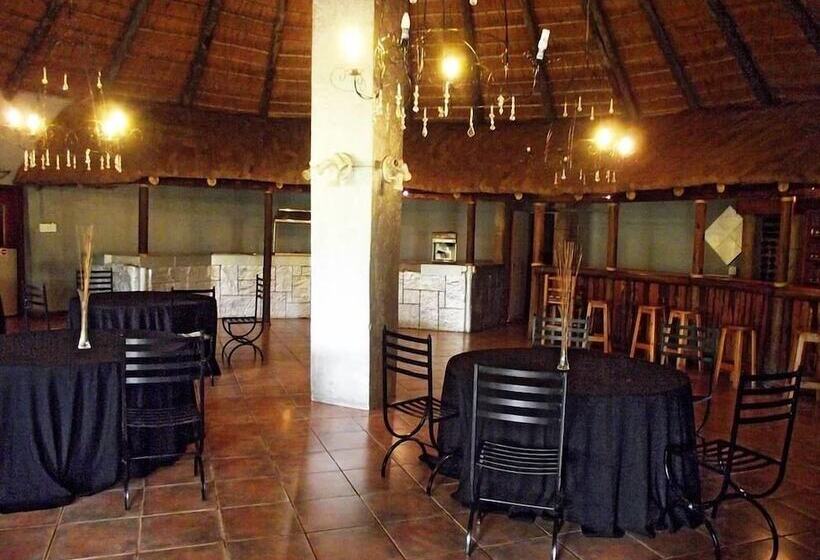 בית מלון כפרי African Rest Lodge