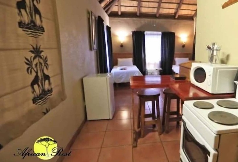בית מלון כפרי African Rest Lodge