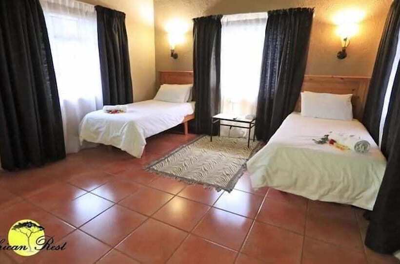 בית מלון כפרי African Rest Lodge