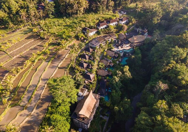 Отель Aksari Luxury Resort & Spa Ubud By Ini Vie Hospitality