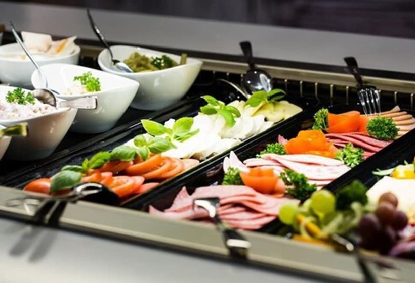 Отель Atlas Leipzig